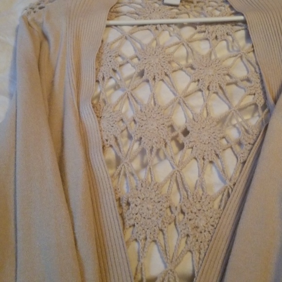 Cardigan - Picture 2 of 5